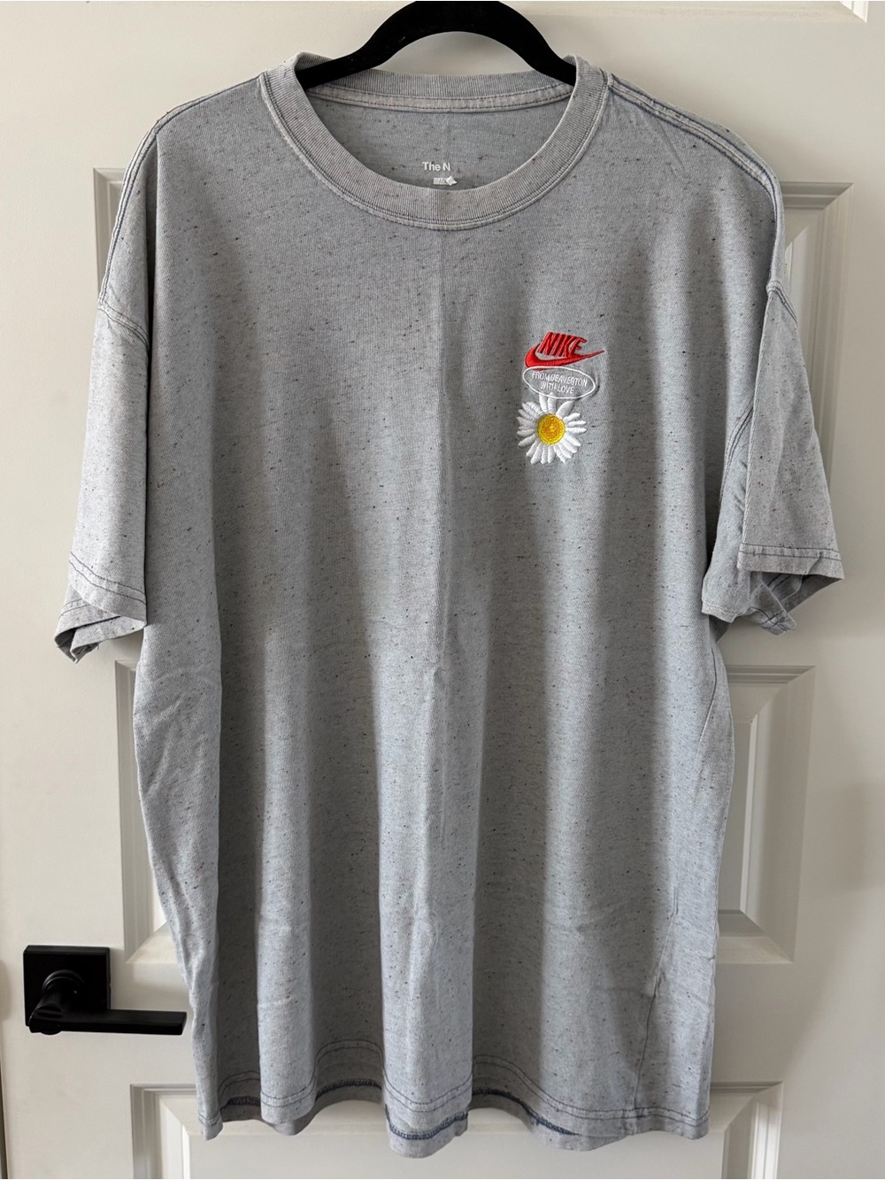Nike Light Grey Tee with Red Logo & White Daisy